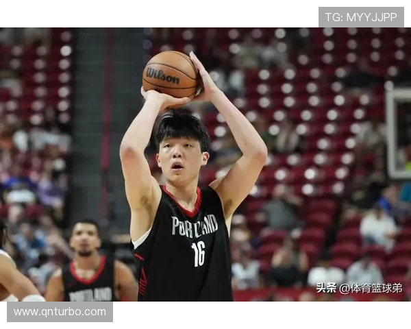 杨瀚森低开高走爆发砍下21分首节低迷后重拾自信仍存两大短板隐