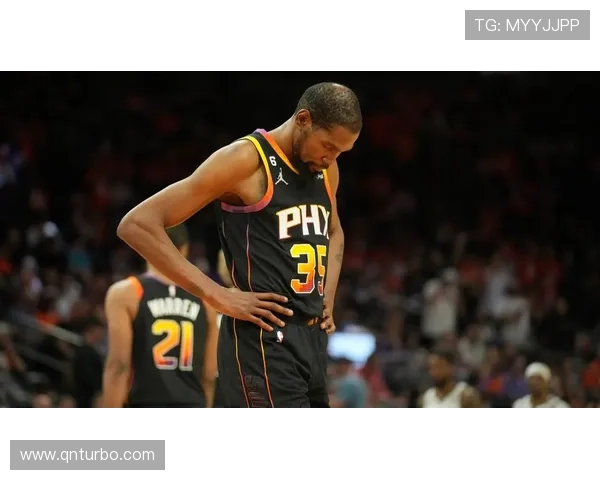 杜兰特自信满满称应全中18投队友教练对连败感到不满